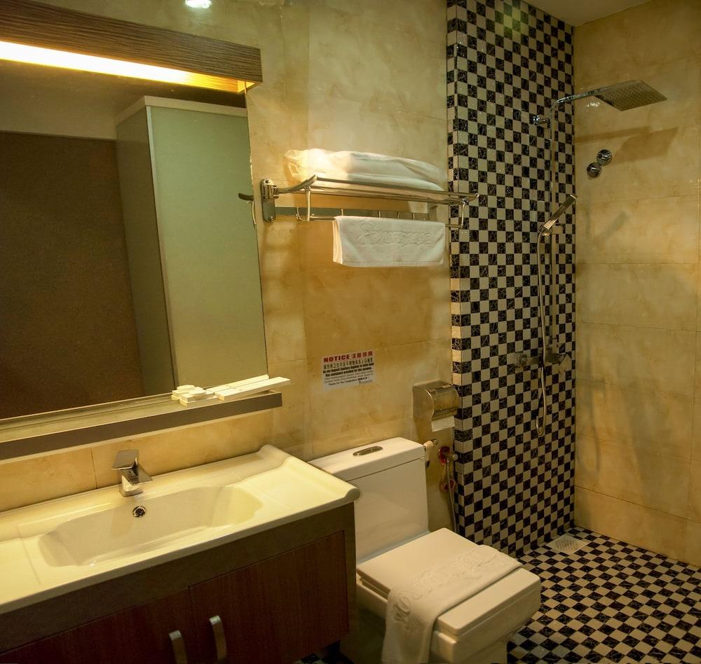 ג'והור בהרו Avantgarde Hotel מראה חיצוני תמונה