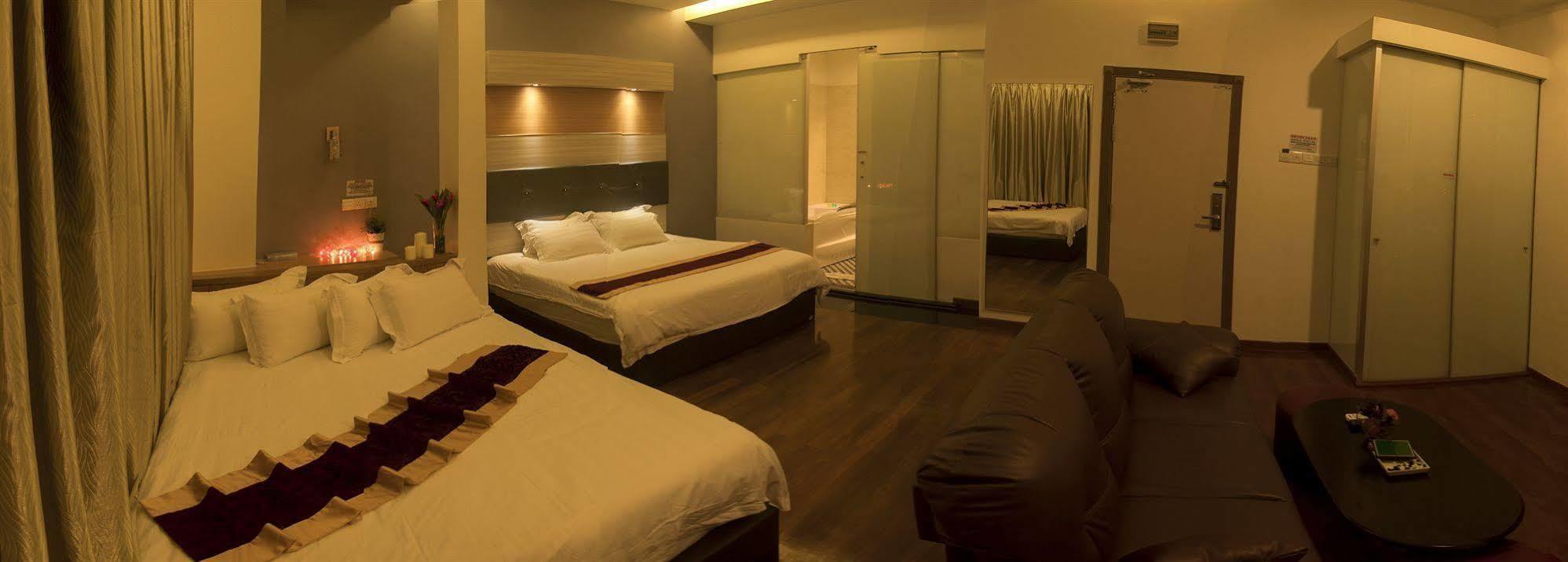 ג'והור בהרו Avantgarde Hotel מראה חיצוני תמונה